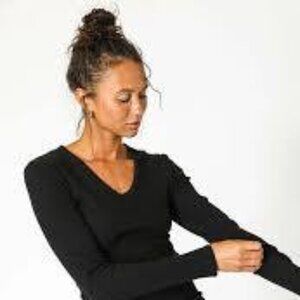 Perfect White Tee Long Sleeve Cotton Shirt NWT 'Celine"